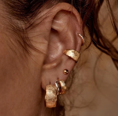 18K or et blanc or boucles d'oreilles boucliers pour femmes