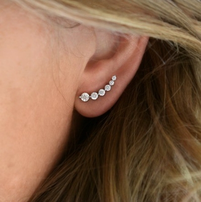 Des boucles d'oreilles en argent sterling 925 en zircon blanc cubique en or rose plaqué