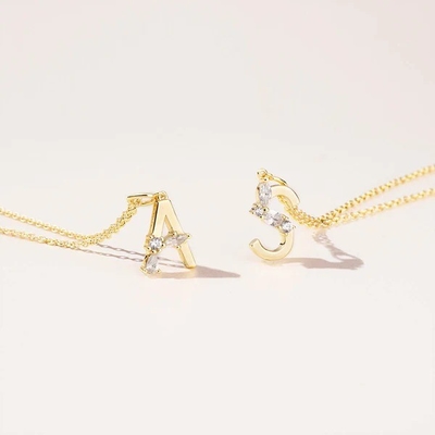 Pendices à lettres en argent CZ 925 en argent sterling en 18K plaqué en or pour bijoux de mode