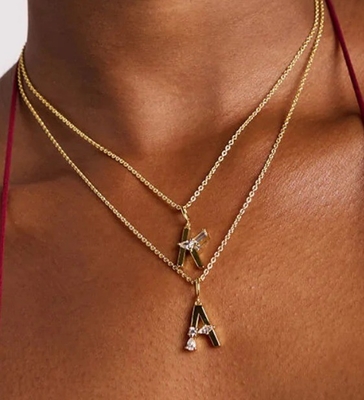Pendices à lettres en argent CZ 925 en argent sterling en 18K plaqué en or pour bijoux de mode