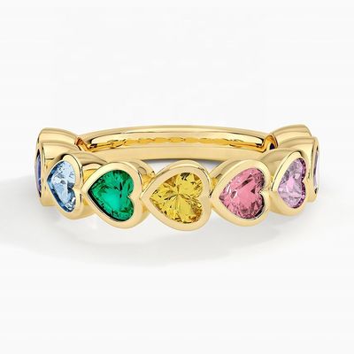 Bague en or 18 carats en forme de cœur avec lunette arc-en-ciel pour cadeau de Saint-Valentin de la part de Fashion Jewelry