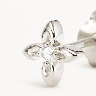 Boucles d'oreilles à clous en argent sterling 925 en forme de fleur, petite taille, pour un usage quotidien