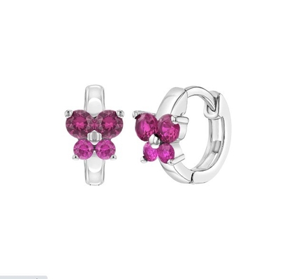 Des boucles d'oreilles de papillons pour l'occasion