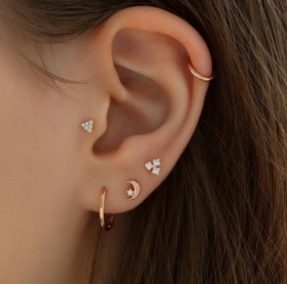 925 Sterling Silver Tiny CZ Moon Piercing Stud Boucle d'oreille avec fermeture à vis à bille