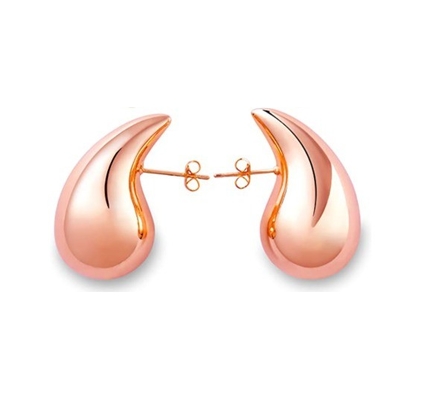 Logo personnalisé 18K plaqué en or Teardrop Hollow Stud Boucle d'oreille pour les filles Jeu de fête