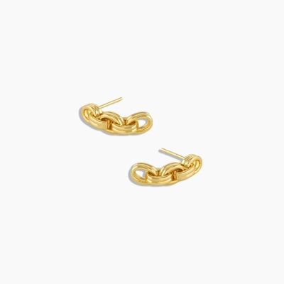 Des boucles d'oreilles en or 18 carats en goutte à goutte