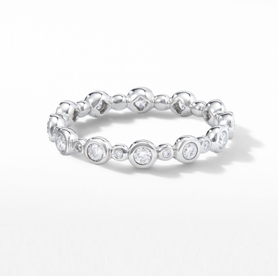 Classiques Circon Eternity Band Bijoux plaqués en or US Taille 10 Anneau clair CZ