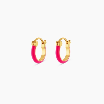 Des boucles d'oreilles en argent de couleur 925 18K en or