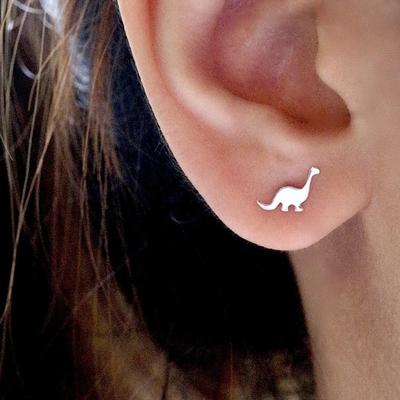 Des boucles d'oreilles en or pour enfants