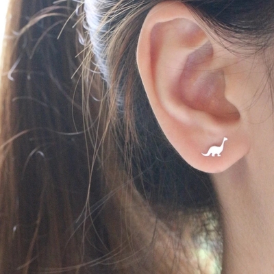 Des boucles d'oreilles en or pour enfants