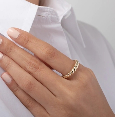 Une magnifique bague baroque en or 14 carats, en 925 centimes d'argent, une bague pour femme.
