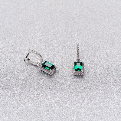 Verte CZ Diamant 925 Sterling Argent Classic Boucle d'oreille de luxe pour la mode féminine