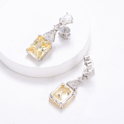 Boucles d'oreilles jaunes CZ en or blanc plaqué 925 cube Boucles d'oreilles en zirconie