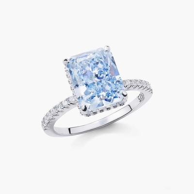Baguette argentée Diamant bleu 5A coupé sur glace CZ Bague de fiançailles pour femmes 925 Sterling Silver