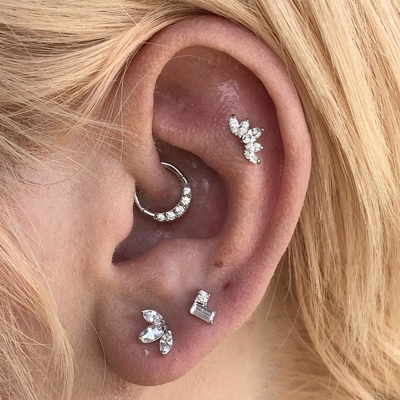 Boucles d'oreilles en rhodium plaqué en or Blanc CZ pour les femmes Style de port quotidien