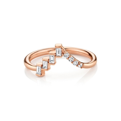 Offre OEM Diamants ronds et baguettes Triangle éclectique Anneau en argent pour femmes