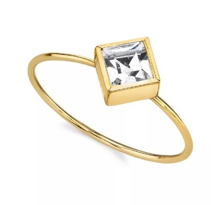 Anneau de cristal de zirconium cube de 14K en or plongé