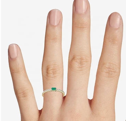 Joaillerie fine Anneau en argent sterling 925 avec pierres vertes ou blanches et plaqué en or 18K