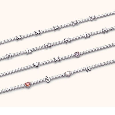 Collier classique en laiton de l' étoile de tennis avec pierres de zircon