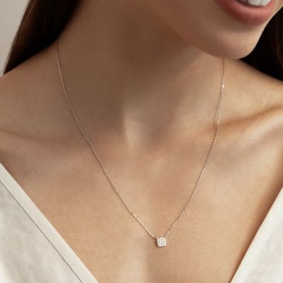 Collier pendentif carré en argent sterling 925 plaqué or 18 carats avec oxyde de zirconium