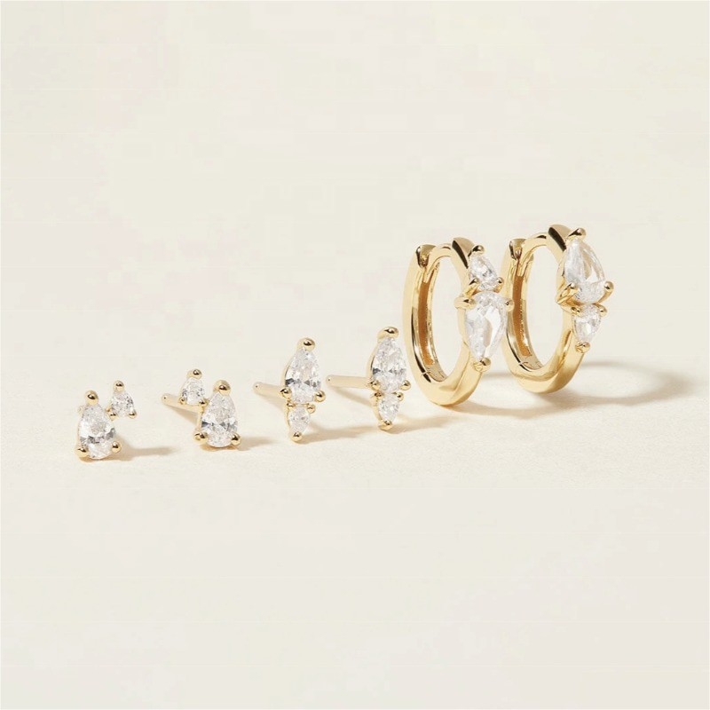 Des boucles d'oreilles à la mode en argent sterling 925