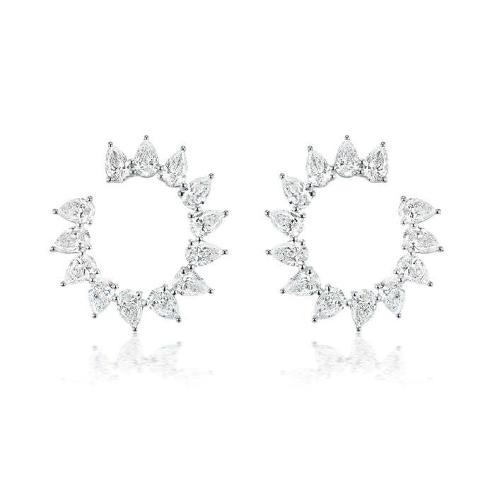 Des boucles d'oreilles en rhodium en forme de demi-cercle pour femmes