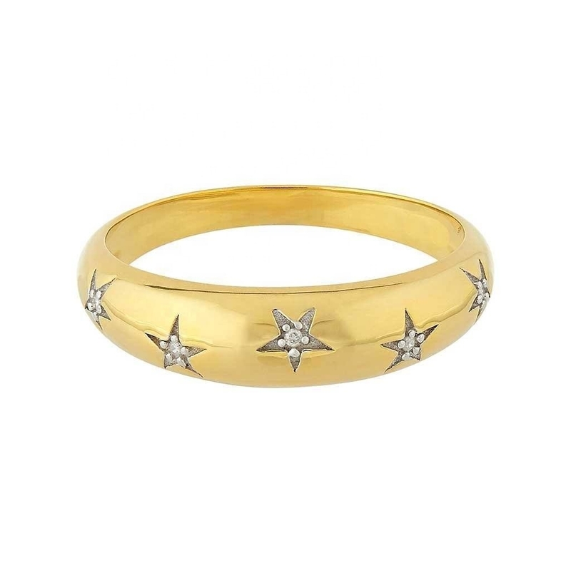 Des anneaux à dôme 14 carats 18 carats d'or Chunky Star Set Anneau à bande de diamant pour des tenues élégantes