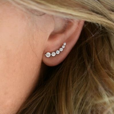 Des boucles d'oreilles en argent sterling 925 en zircon blanc cubique en or rose plaqué