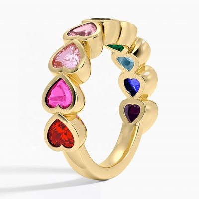 Bague en or 18 carats en forme de cœur avec lunette arc-en-ciel pour cadeau de Saint-Valentin de la part de Fashion Jewelry
