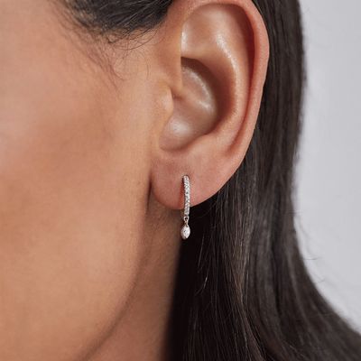 Boucles d'oreilles en guillemets de 925 Sterling Silver Marquise Cut Zircon pour les fiançailles avec un diamètre de 12 mm et une épaisseur de 2 mm