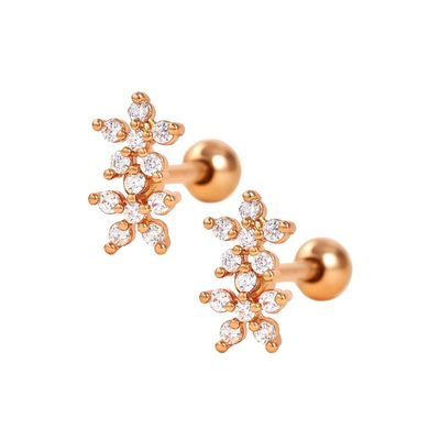 Des boucles d'oreilles en argent pour filles