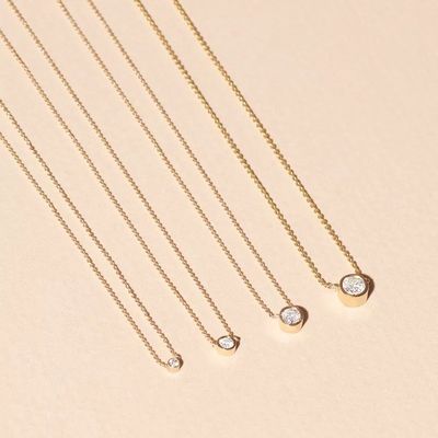 Collier en diamant CZ en 925 Sterling Silver Solitaire en 7 mm/10 mm/15 mm, taille en pierre
