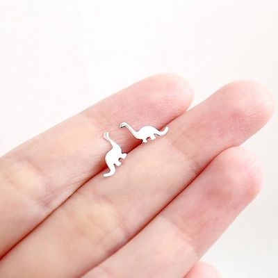 Des boucles d'oreilles en or pour enfants