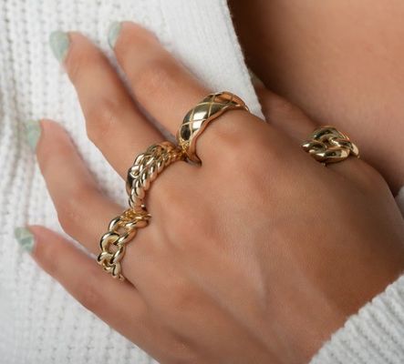 Une magnifique bague baroque en or 14 carats, en 925 centimes d'argent, une bague pour femme.
