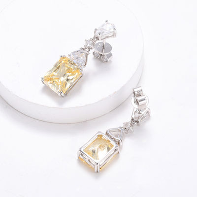 Boucles d'oreilles jaunes CZ en or blanc plaqué 925 cube Boucles d'oreilles en zirconie