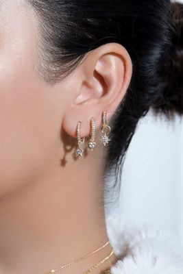 925 Sterling Silver Mini Starburst Pave CZ Boucles d'oreilles avec expédition rapide et sûre