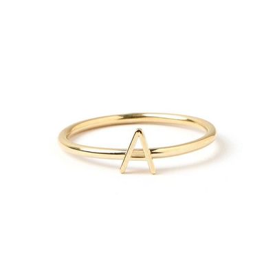 Une lettre personnalisée en or de 14 carats, une bague en argent de 925 sterling pour femme.