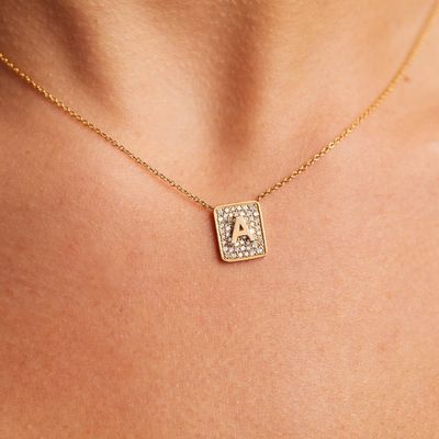Faites sa journée avec des colliers de pierres précieuses pour femmes cadeau de la Saint-Valentin