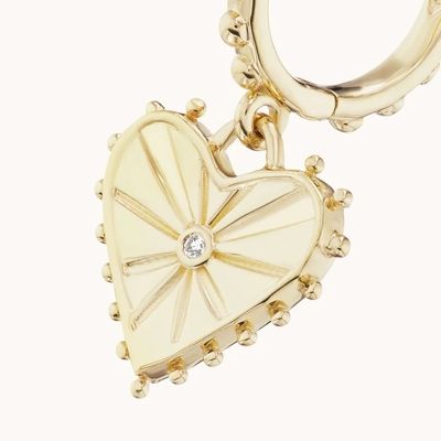 14K plaqué en or Dangle Drop Heart Huggies Boucles d'oreilles pour femmes sont 925 Sterling Silver