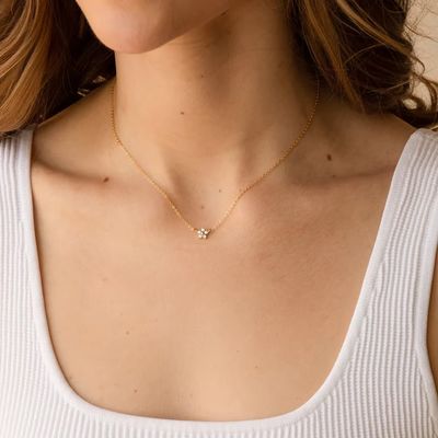 Collier fleur en argent sterling 925, exquis et tendance, plaqué rhodium, pour fiançailles, mariage, fête, cadeau parfait pour les amies