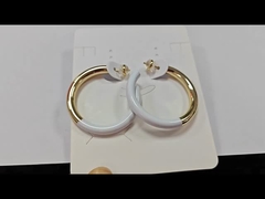 cercle en émail blanc