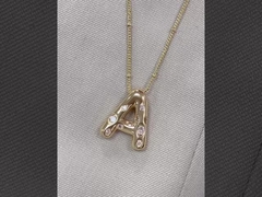 Pendiants pour lettres